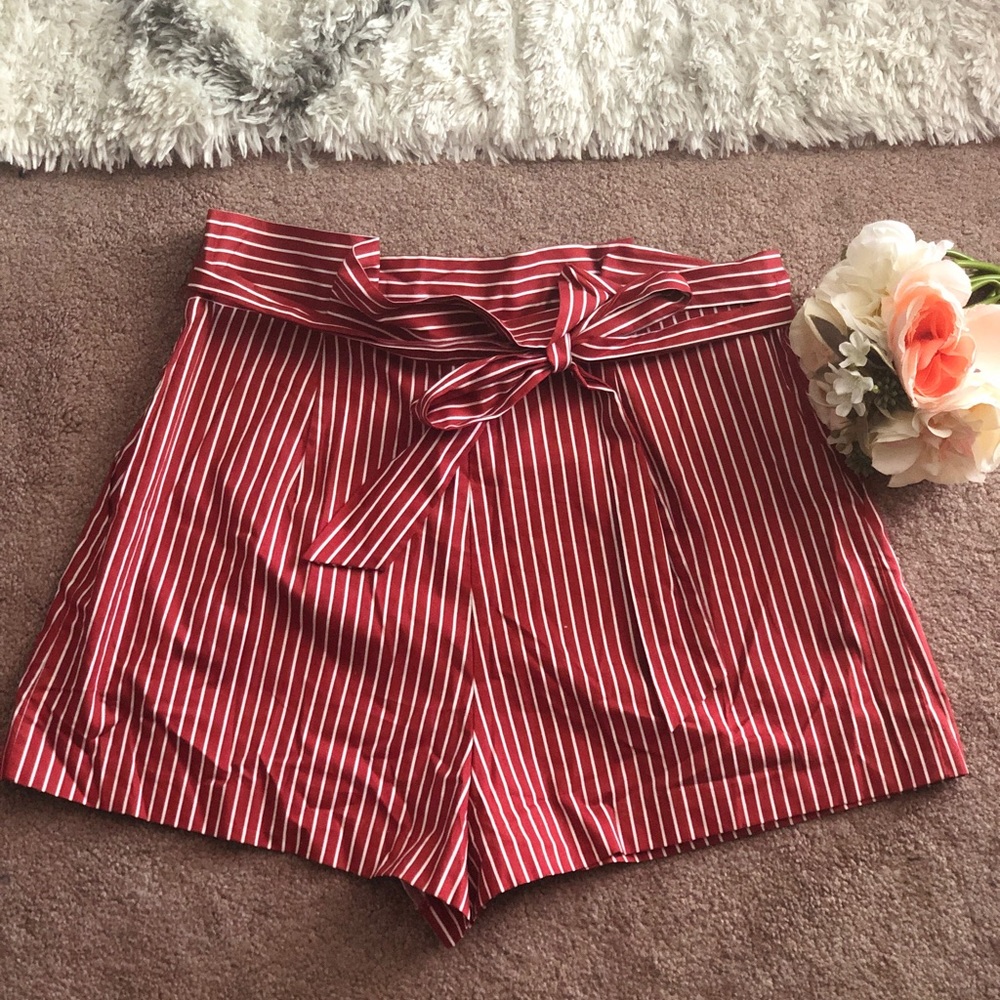 [Brand New] paper-waist Shorts